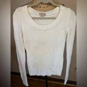 Arizona Jean Company Cream Knit Sweater